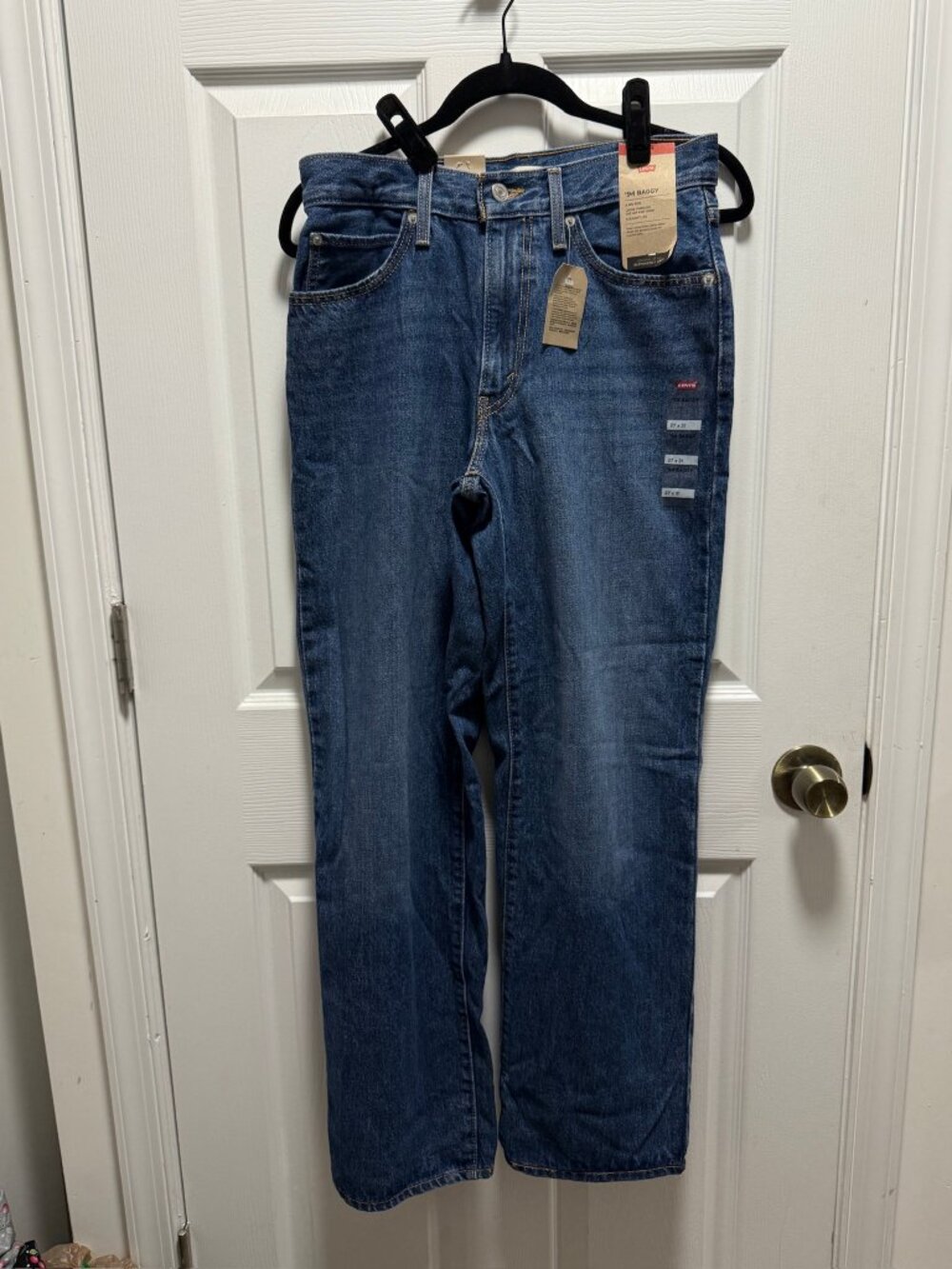 Levi’s ’94 Baggy Women’s Jeans Size 27 Medium Wash Straight Leg NWT
